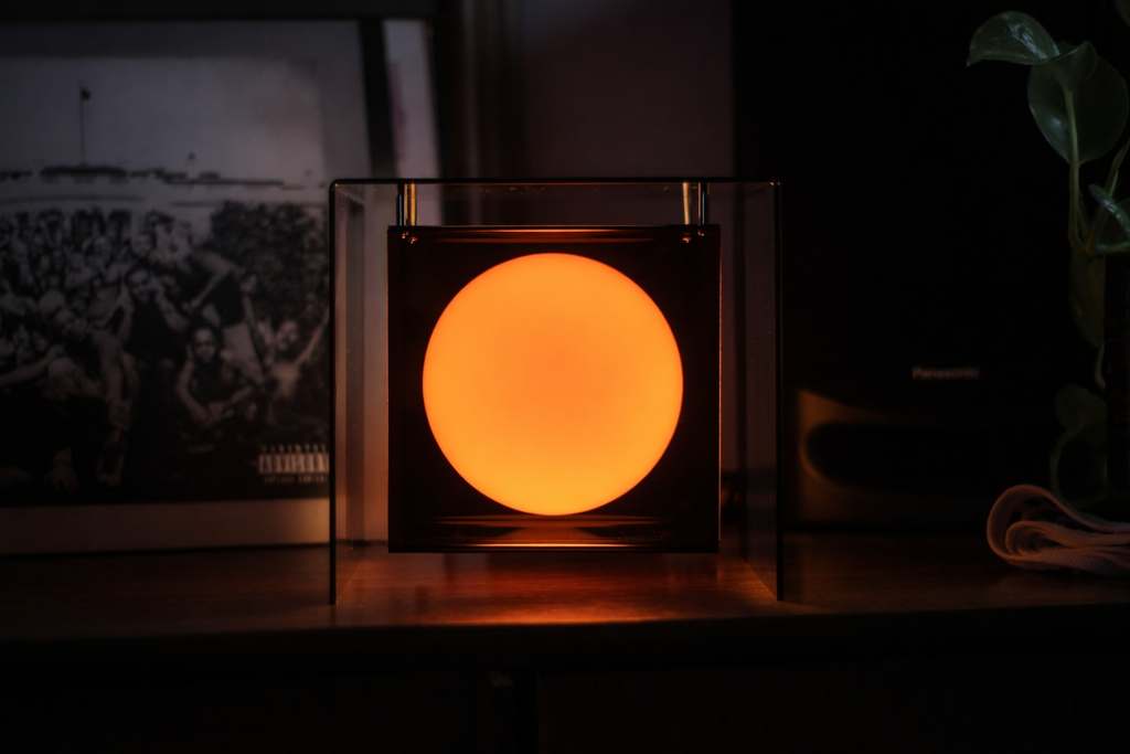 Tesseract Lamp (Coffee on Mars)