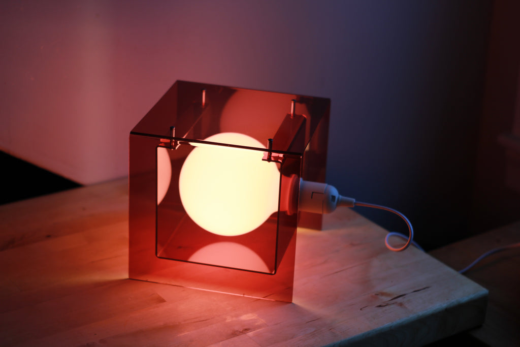 Tesseract Lamp (Pomegranate)
